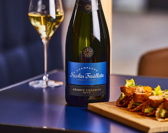 bouteille-de-champagne-brut-reserve-exclusive-nicolas-feuillatte-pro-a-pro