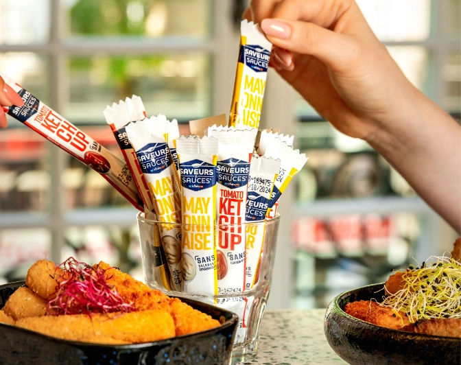 Stickets de sauce : moutade, ketchup, mayonnaise