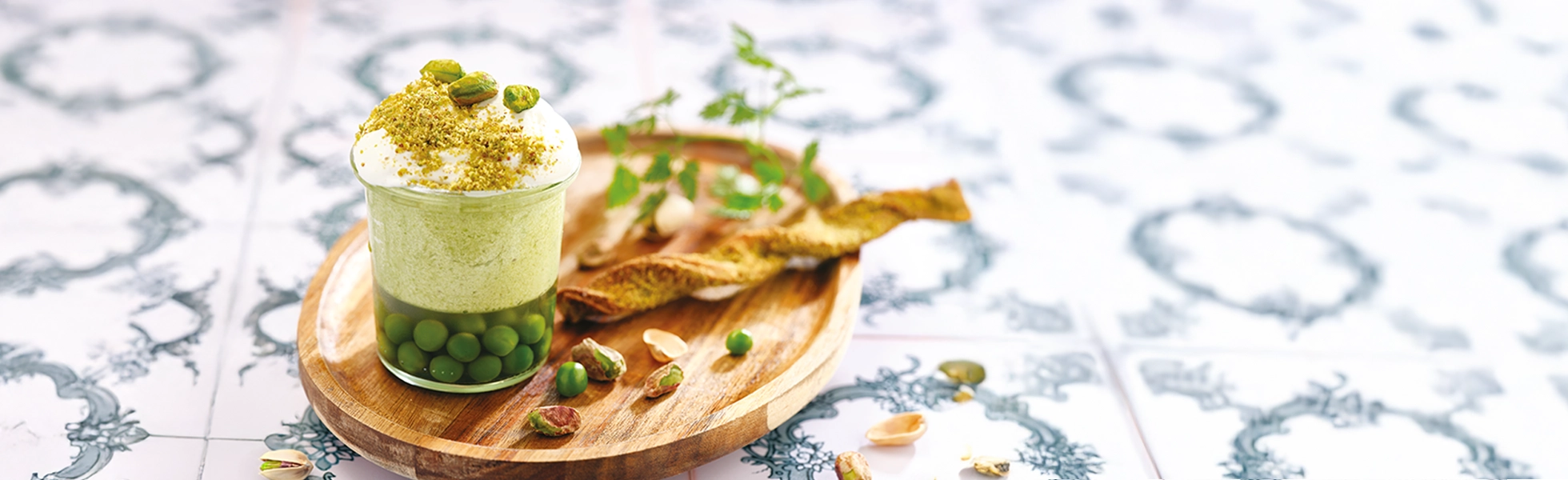 Cappuccino de petits pois à la pistache