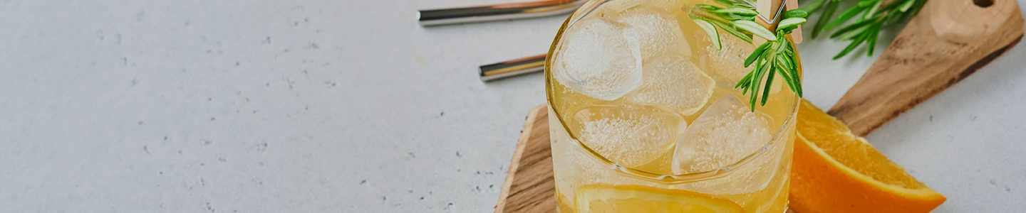 Cocktail & mocktail