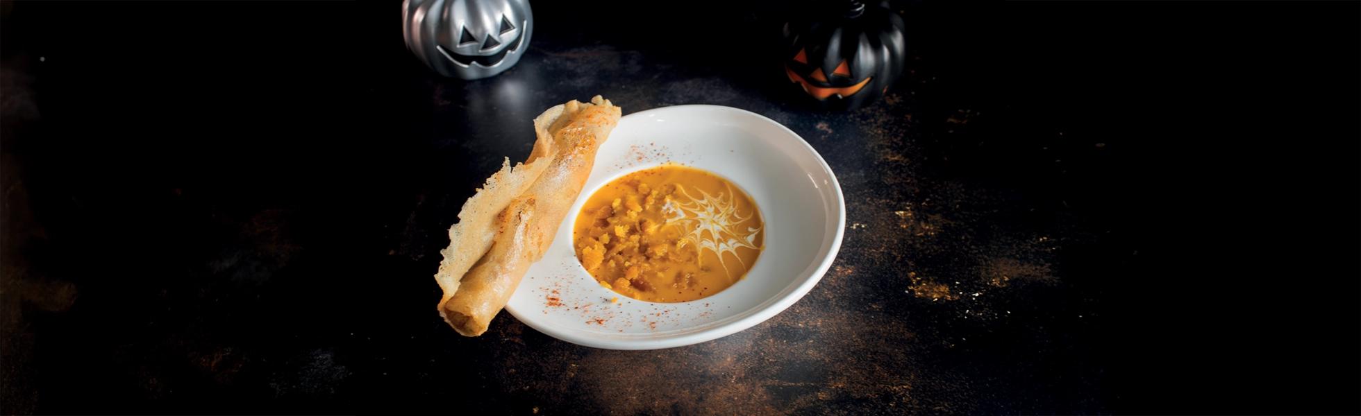 Recette Halloween - Velouté de butternut et dés de feta