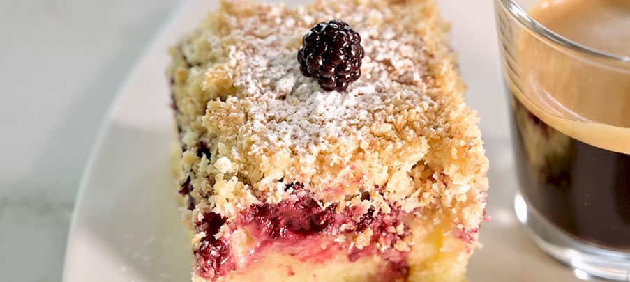 Recette crumble cake mûre  et noix de coco